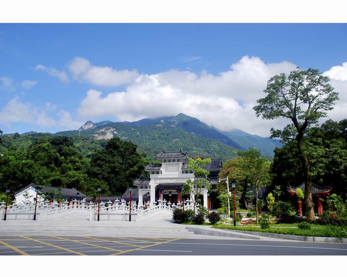 《羅浮山》劉俊發 700.jpg