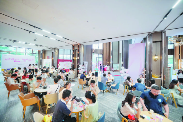     “東江之戀——心動未來，甜蜜邂逅TA”惠州青年交友派對如期舉行。