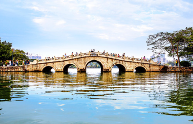 西湖九橋景點(diǎn)1_西新橋